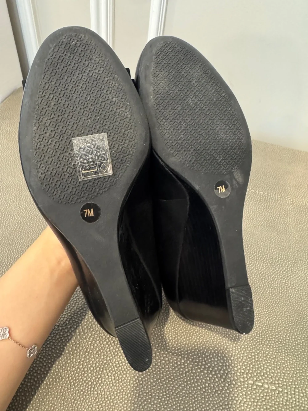 Tory Burch Gemini Black Leather Grosgrain Bow Wedge Heels Size 7M
